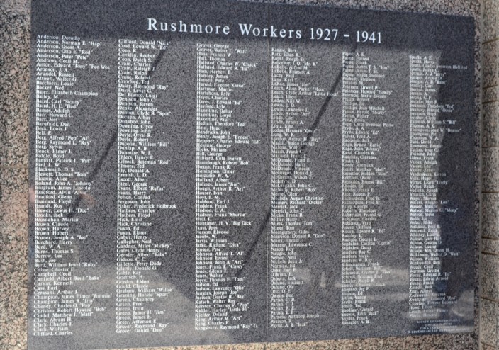 Plaque honoring all the workers